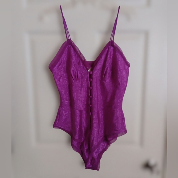Vintage Victoria's Secret Gold Label Jacquard Purple Teddy - Picture 1 of 8